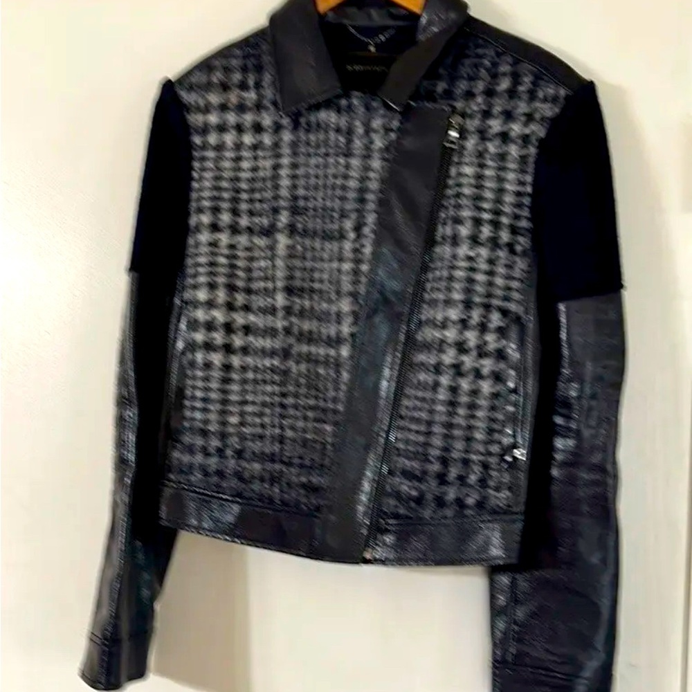 BCBG women’s Faux Leather and Wool ZIPPER  Moto jacket TRENDY size M VGC